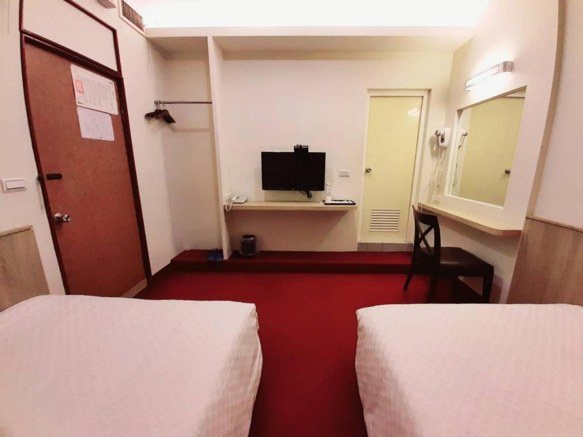 Long Cherng Hotel Luodong Exterior foto