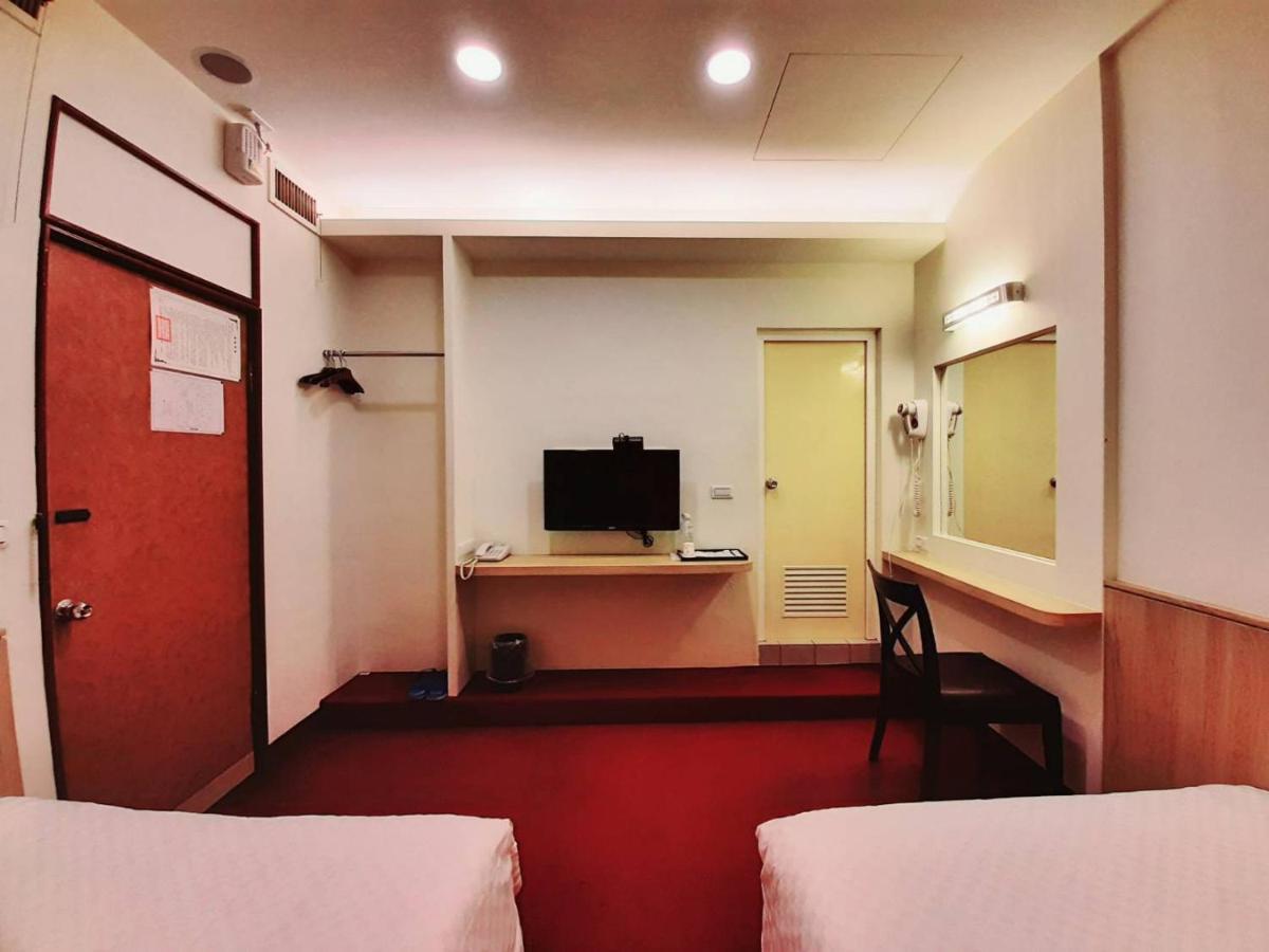 Long Cherng Hotel Luodong Exterior foto